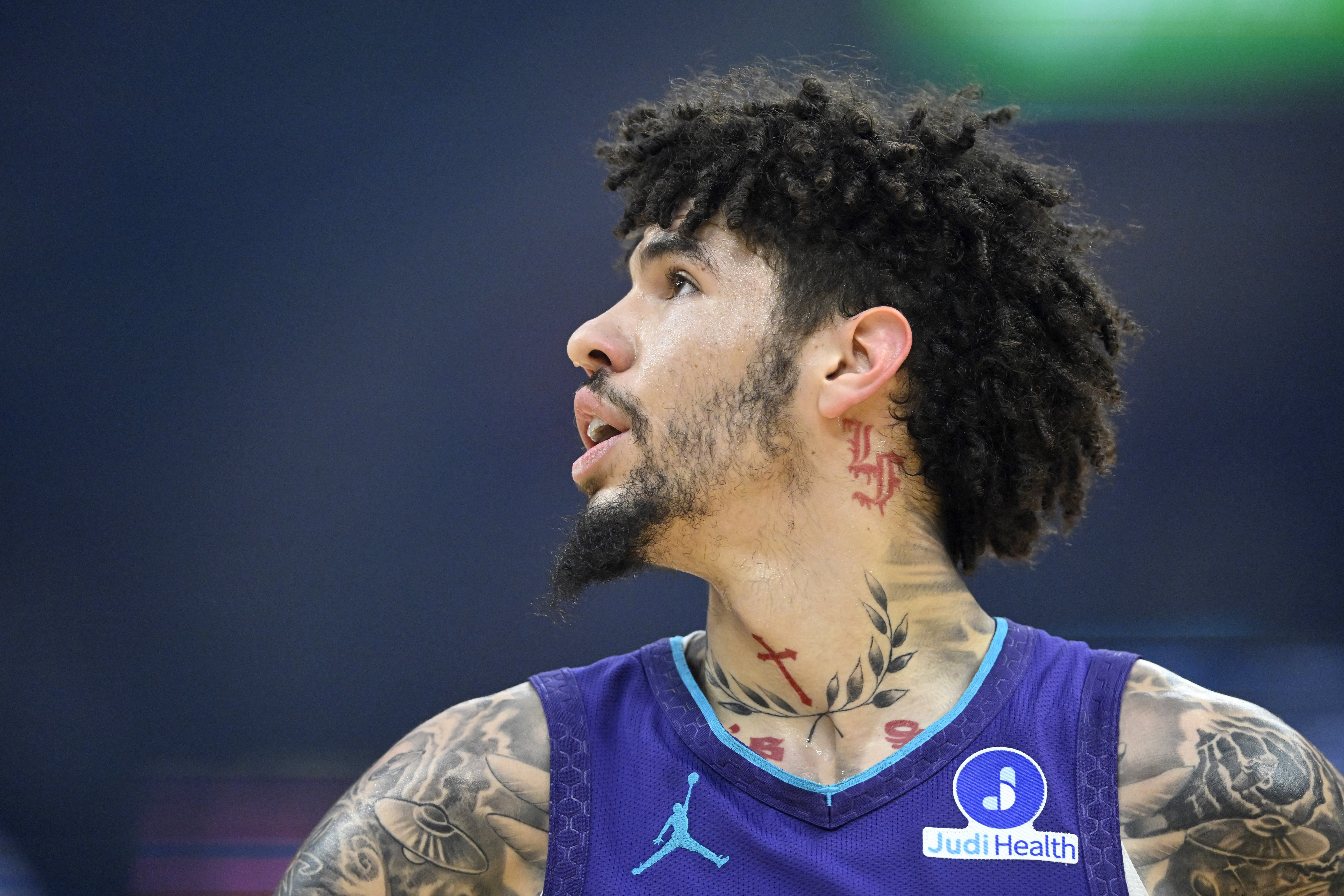 v站体育-黄蜂主帅：拉梅洛在防守端打出竞争性 会让全队都进入更好的状态