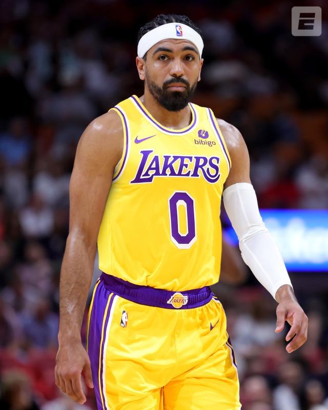 1688175072708000158.jpg v站-励志落选秀:范乔丹创造历史 文森特身价翻660倍