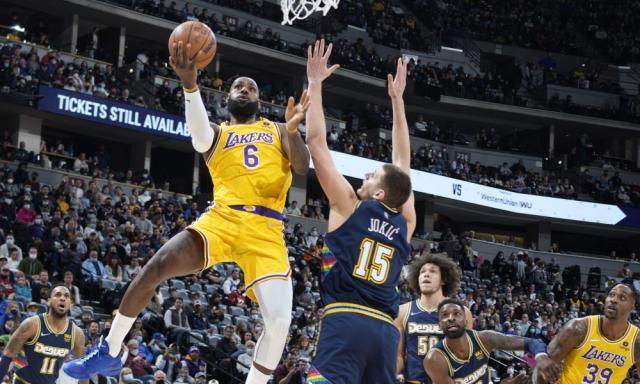 湖人小阵容被约基奇反噬 糟糕防守令他们难撼强敌