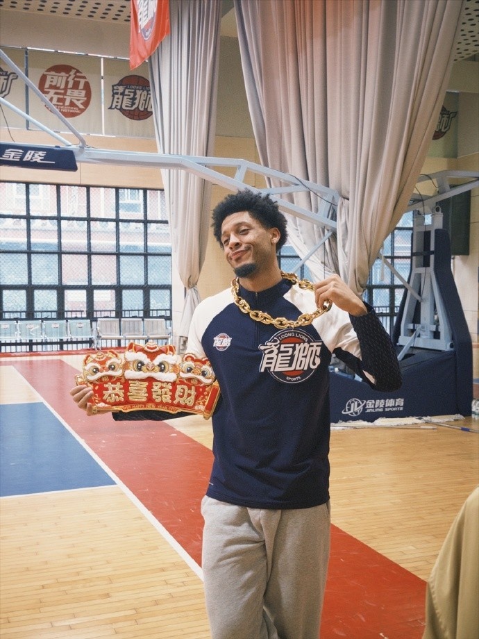 v站-广州龙狮新年花絮剧透第二弹 新年的脚步越来越近啦